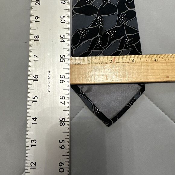 Vintage Bullocks Wilshire Silk Tie Made in Italy Black Gray Abstract 58.5"x 3.5" - Picture 7 of 7
